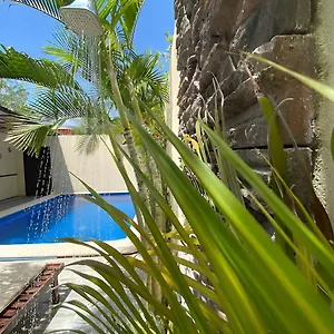 https://hotel-casa-santiago.tulum-hotels.net